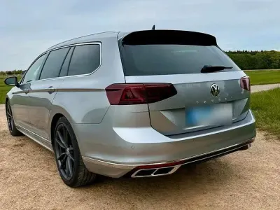 Gebraucht VW Passat R-line 150 PS (110 kW) 2020 Kombi
