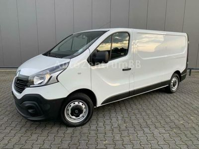 Gebraucht Renault Trafic Komfort 120 PS (88 kW) 2018 Weiß Van / Kleinbus