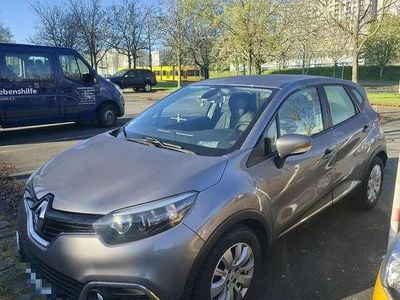 Second-hand Renault Captur Intens 90 CP (66 kW) 2015 SUV