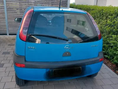 Gebraucht Opel Corsa 65 PS (47 kW) 2001 Blau Kleinwagen