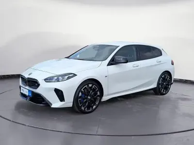 Brugt BMW M135 Performance 300 HK (220 kW) 2025 Hvid Hatchback