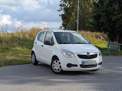Opel Agila