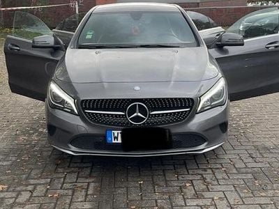 Mercedes CLA180