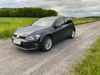Gebraucht VW Golf VII LOUNGE 110 PS (80 kW) 2016 Grau Limousine