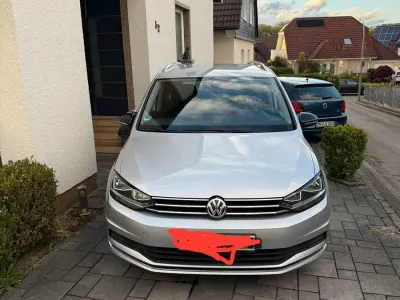 Gebraucht VW Touran IQ Drive 150 PS (110 kW) 2020 Silber Van / Kleinbus
