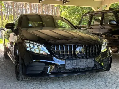 Gebraucht Mercedes C400 AMG 333 PS (244 kW) 2018 Schwarz Coupé