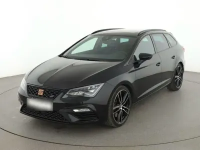 Używany Seat Leon 4Drive 300 KM (220 kW) 2020 Czarny Sedan/Limuzyna