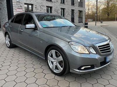 Gebraucht Mercedes E200 184 PS (135 kW) 2010 Grau Limousine