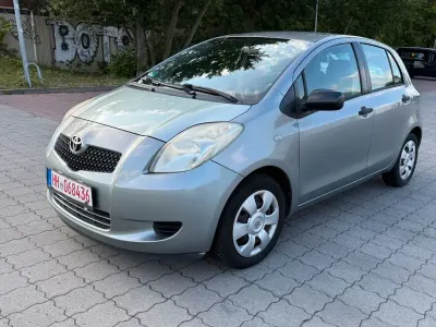Gebraucht Toyota Yaris Cool 69 PS (50 kW) 2007 Grau Kleinwagen