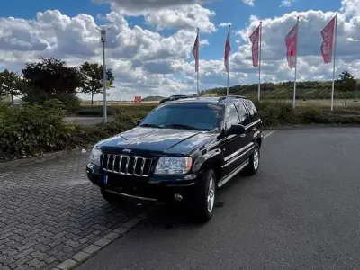 Gebraucht Jeep Grand Cherokee Overland 163 PS (119 kW) 2004 Schwarz SUV