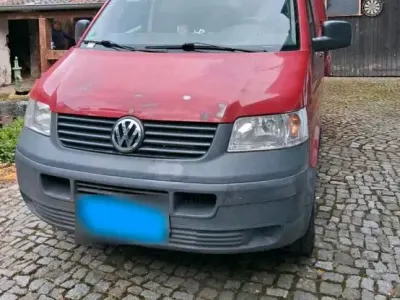 Gebraucht VW T5 2006 Rot Van