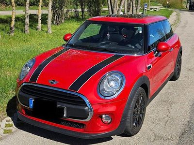 Second-hand Mini One D 95 CP (69 kW) 2015 Roșu Hatchback