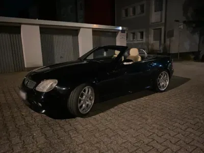 Gebraucht Mercedes SLK230 170 PS (125 kW) 2000 Schwarz Cabrio