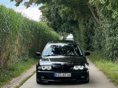 BMW 323