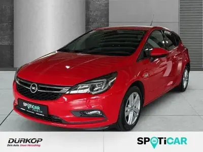 Gebraucht Opel Astra Active 125 PS (91 kW) 2017 Rot Limousine