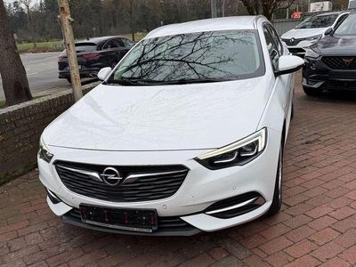Gebraucht Opel Insignia Innovation 209 PS (153 kW) 2019 Weiß Kombi