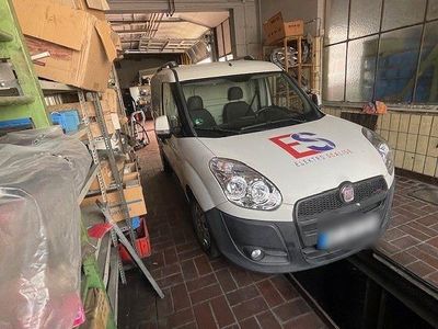 Usata Fiat Doblò Active 90 CV (66 kW) 2010 Bianco Monovolume