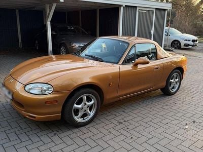 Gebraucht Mazda MX5 110 PS (80 kW) 1999 Gold Cabrio