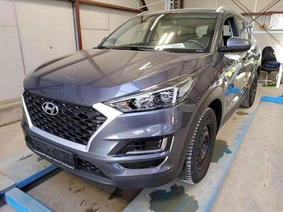 Gebraucht Hyundai Tucson Pure 177 PS (130 kW) 2019 Grau SUV