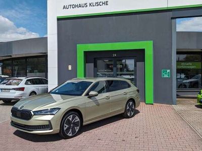 Gelb Neu 2025 Skoda Superb Selection Kombi | 38.900 € (Fairer Preis)