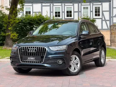 Gebraucht Audi Q3 S-Line 140 PS (102 kW) 2012 Blau SUV