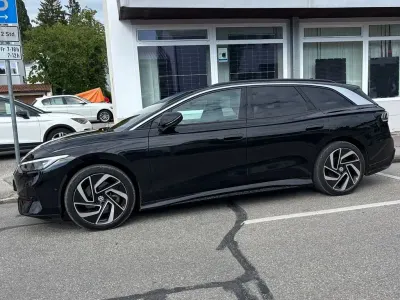 Gebraucht VW ID.7 Pro 210 kW (286 PS) 2024 Schwarz Kombi
