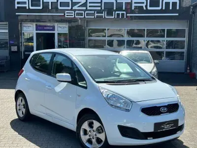 Używany Kia Venga Edition 7 125 KM (91 kW) 2012 Biały Hatchback