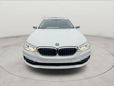 Second-hand BMW 530 Luxury Line 265 CP (194 kW) 2017 Alb Break