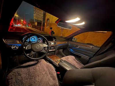 Silber Gebraucht 2015 Mercedes E200 Limousine | 15.500 € (Etwas zu teuer)