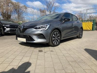 Gebraucht Renault Clio V Equilibre 94 PS (69 kW) 2023 Grau Limousine