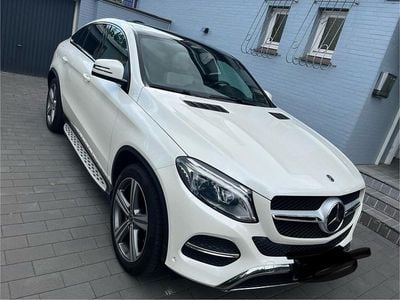 Gebraucht Mercedes GLE400 333 PS (244 kW) 2017 Weiß Coupé