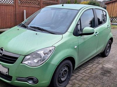 Gebraucht Opel Agila 85 PS (62 kW) 2010 Grün Kleinwagen