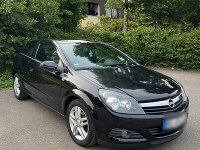 Opel Astra GTC