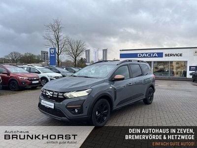 Neu Dacia Jogger Extreme 140 PS (102 kW) 2025 Dolomitgrau Van / Kleinbus