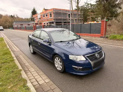 Second-hand VW Passat 140 CP (102 kW) 2006 Verde Berlinǎ