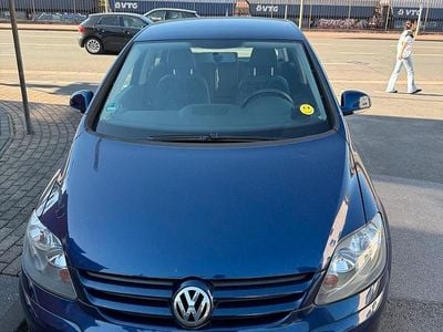 Usata VW Golf V 105 CV (77 kW) 2006 Blu Utilitaria