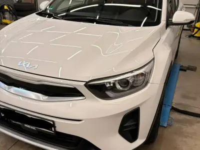 Gebraucht Kia Stonic Vision 101 PS (74 kW) 2022 Weiß SUV