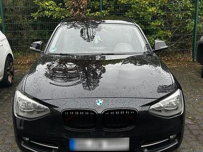 Gebraucht BMW 118 170 PS (125 kW) 2011 Schwarz Kleinwagen