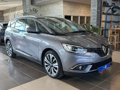 Usata Renault Grand Scénic IV Business 120 CV (88 kW) 2020 Grigio Monovolume