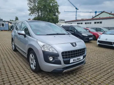 Gebraucht Peugeot 3008 Platinum 156 PS (114 kW) 2010 Silber Kombi