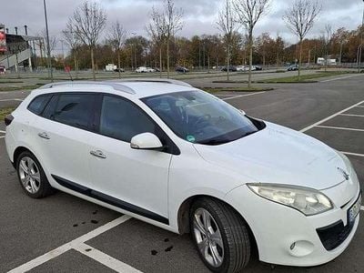 Gebraucht Renault Mégane GrandTour Dynamique 131 PS (96 kW) 2010 Kombi