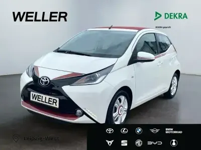 Gebraucht Toyota Aygo 69 PS (50 kW) 2017 Weiss Kleinwagen