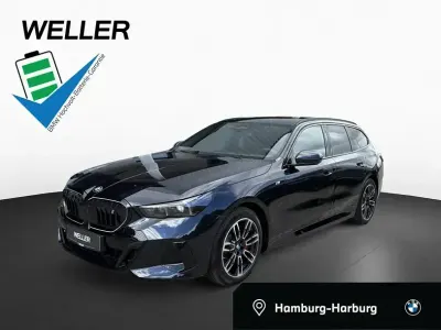 Gebraucht BMW i5 M Sport 250 kW (340 PS) 2025 Carbonschwarz (schwarz) Kombi