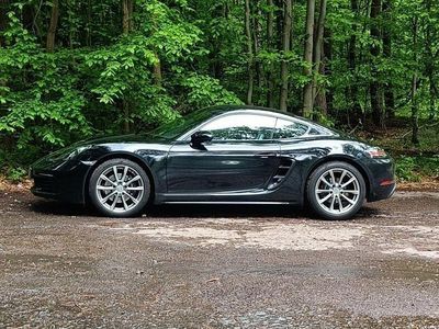 Porsche 718 Cayman