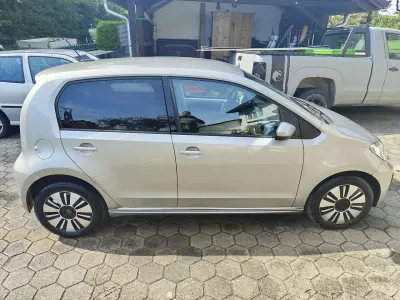 Occasion VW e-up! Style 61 kW (83 ch) 2022 Gris Citadine