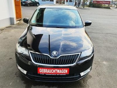 Gebraucht Skoda Rapid 122 PS (89 kW) 2015 Schwarzmagic perleffekt Kleinwagen