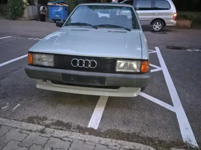 Gebraucht Audi 80 112 PS (82 kW) 1984 Grau Limousine