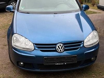 Usata VW Golf V 80 CV (58 kW) 2007 Blu Utilitaria