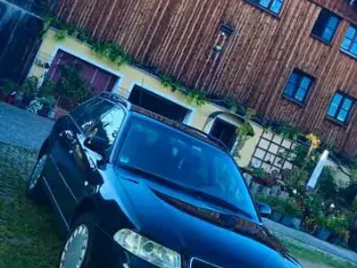 Gebraucht Audi A4 150 PS (110 kW) 2000 Schwarz Kombi