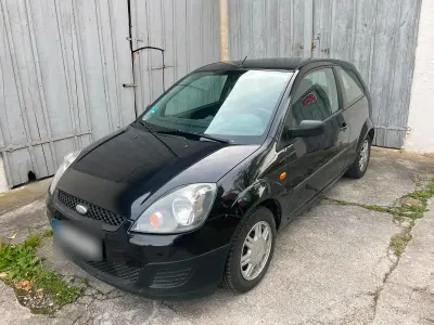 Gebraucht Ford Fiesta 70 PS (51 kW) 2005 Schwarz Kleinwagen